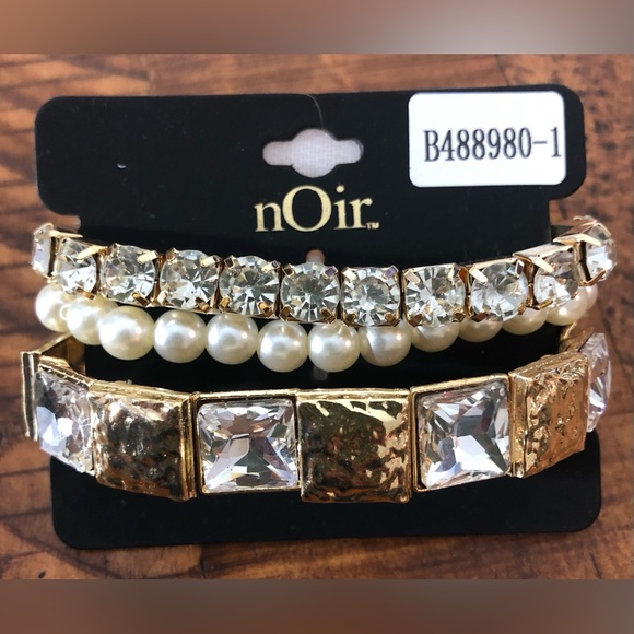 NWT nOir Jewelry 3-Bracelet Set with Gold Diamond and Pearl Look - Picture 1 of 2